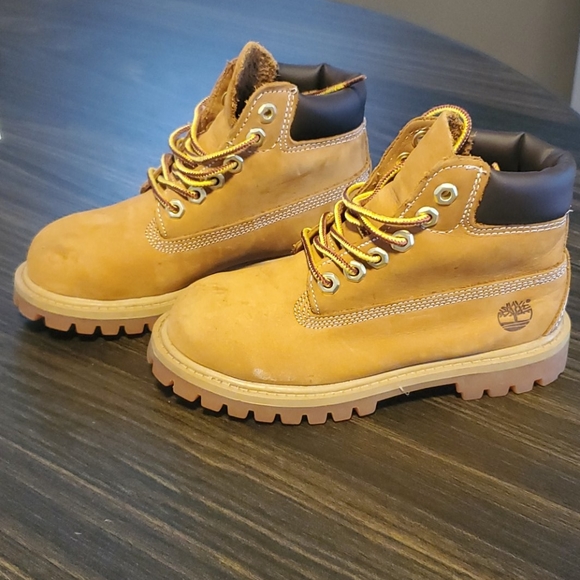Timberland Other - *NWOT* Timberland Boys boots. Size 11